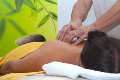 Akrotiri: Singles' Aromatherapy Massages - The 10-Minute Buffer: Undress, Shower, and a Quick Consultation