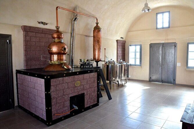 Flavors of Santorini Food and Wine Private Sunset Tour - Who this tour is best for (and who might skip it)