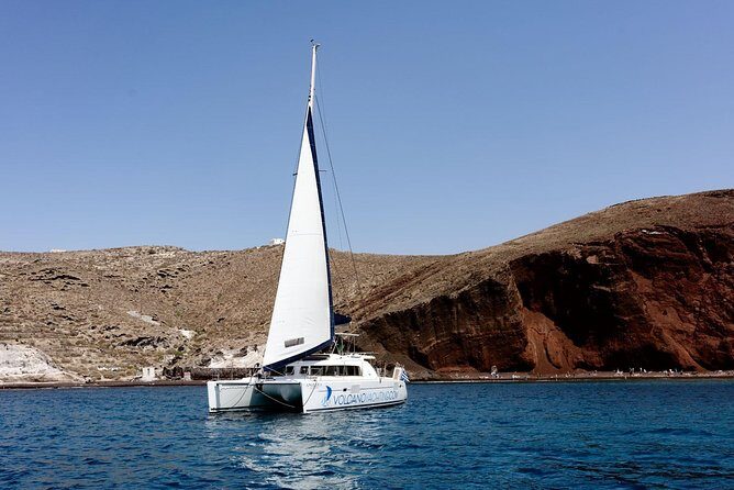 Luxury Caldera Cruise with a rich BBQ meal and drinks! - Key Highlights at a Glance