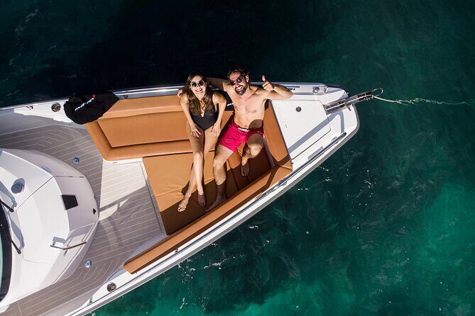 Private Axopar 37 MotorYacht Cruise in Santorini w/ Snack & Drink - Why an Axopar 37 Private Cruise Works So Well in Santorini