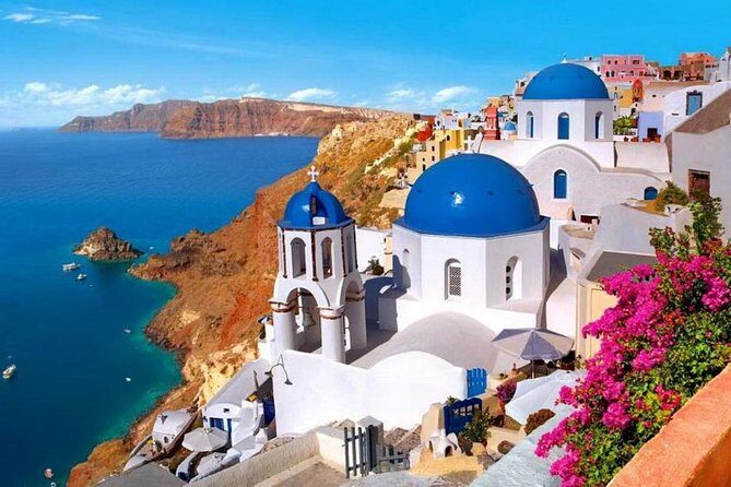 Private Half-Day Sightseeing Tour of Santorini - Pyrgos Kallistis and scenic passes: the quieter “Santorini roads” moment