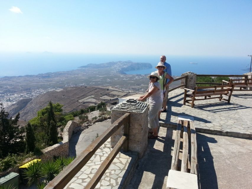Private Half-Day Sightseeing Tour of Santorini - Santo Wines Winery: a calmer ending that still feels local