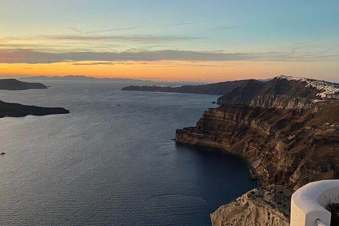 Private Santorini Highlights Tour – Scenic Views & Local Insight - Akrotiri at the southern tip: volcanic caldera on final approach