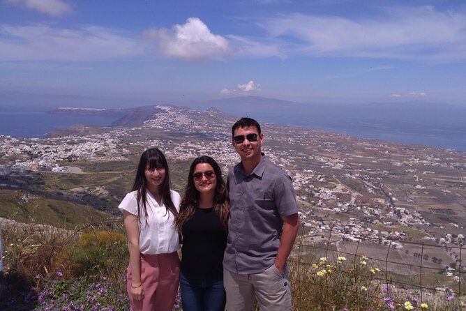 Private Tour Santorini best Attractions - Firostefani’s blue dome stop: short visit, strong payoff