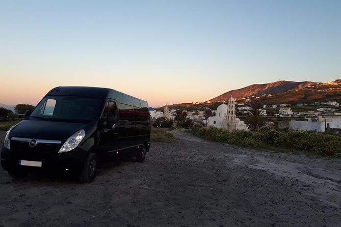 Private transfers in Santorini Greece - Picking the right pickup time (without overplanning your trip)