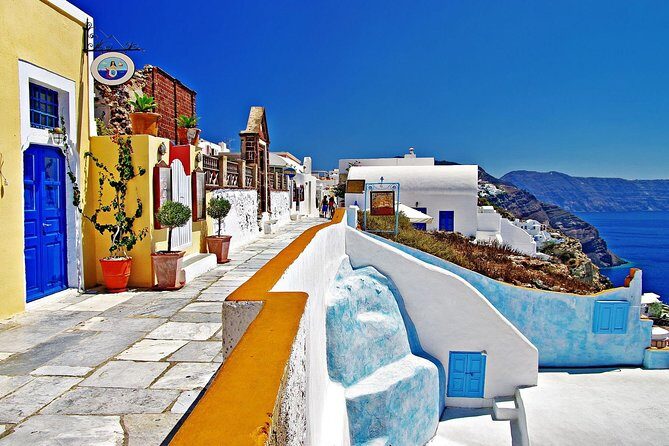 Round trip transfer For Oia - Price and Value: Is $58.18 a Good Deal?