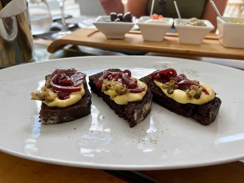 Santorini: 5-Hour Private Wine Tour - Santo Wines: tastings plus the kind of views you remember