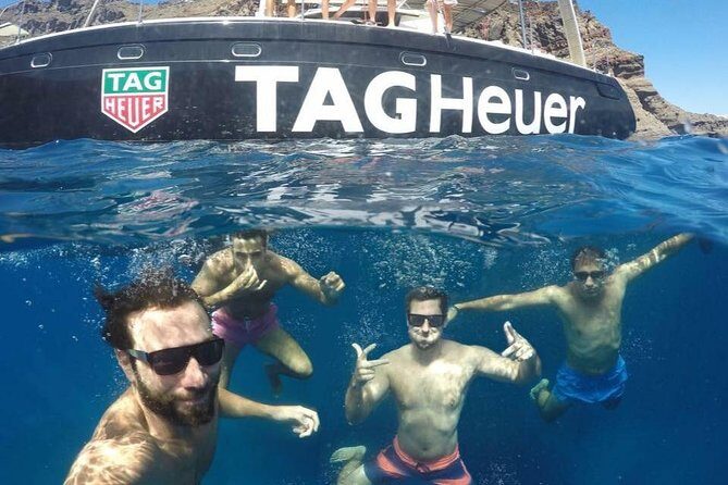 Santorini: Adventurous Catamaran Experience with Snorkeling - A 5-hour caldera cruise: how the day really flows
