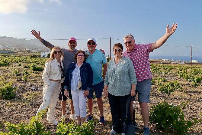 Santorini Cable Car-Free & Stress-Free Private Island Tour - Oia for one full hour: the real Santorini moment