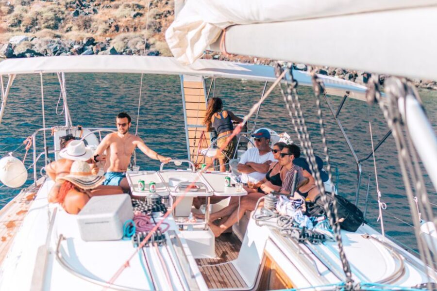 Santorini Caldera: Sunset Sailing Cruise with Meal - Getting the Timing Right: Pickup, Reconfirm Email, and Getting Ready