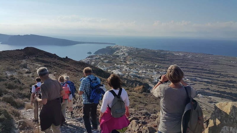 Santorini: Fira to Oia Caldera Hike with Guide - The caldera trail: from Fira north along the cliffs