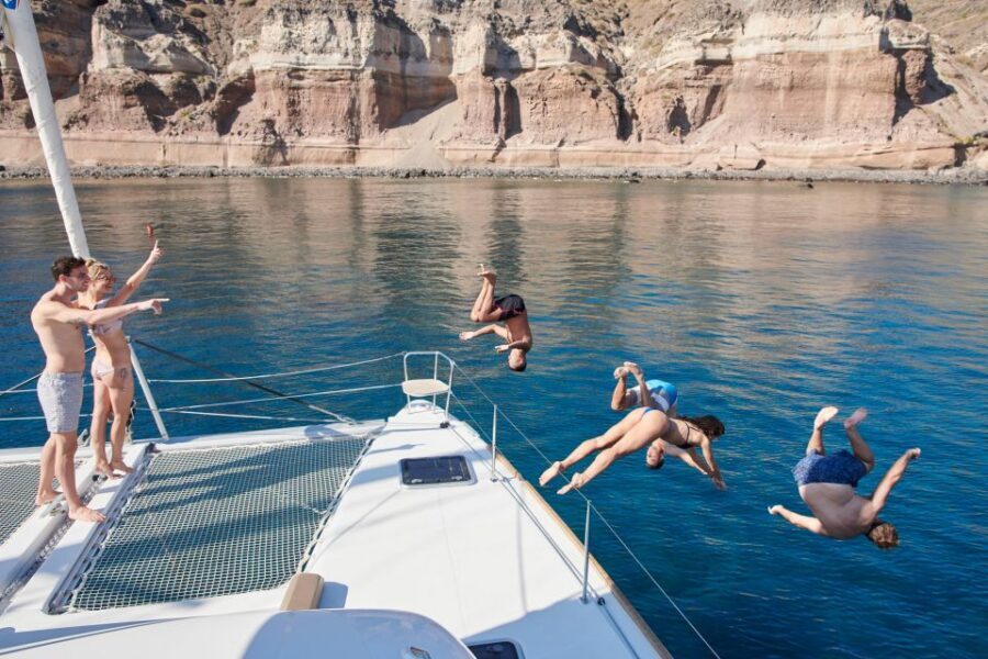 Santorini Gold Catamaran Cruise with Snorkel, BBQ & Open Bar - Vlychada Marina to the Caldera: the view plan works