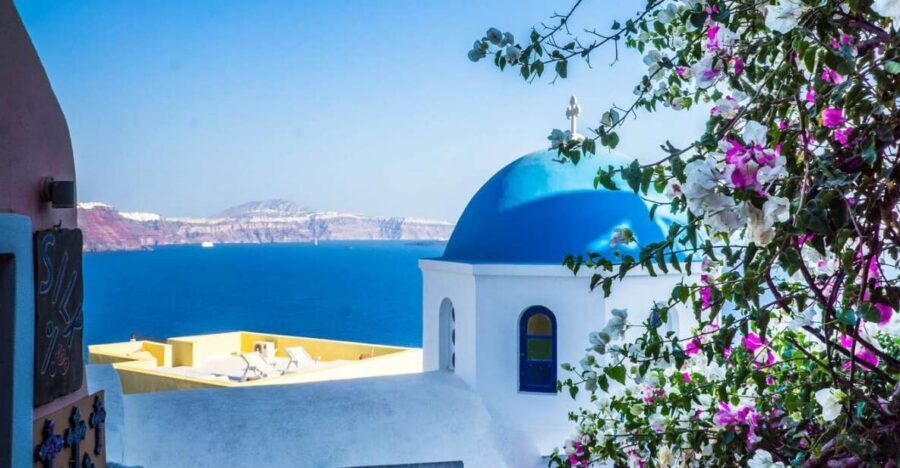 Santorini: Guided Highlights Tour with Private Wine Tasting - Key highlights worth your attention