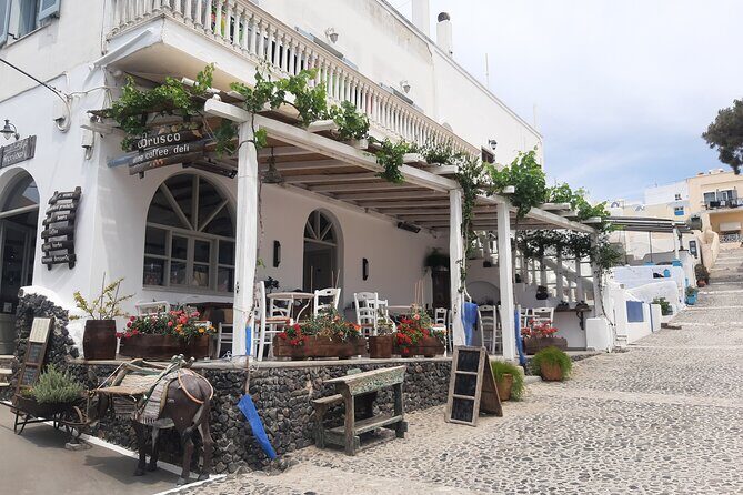 Santorini like a local: Discover local flavors by exploring the island! - The flexible Santorini drive: where the day becomes yours