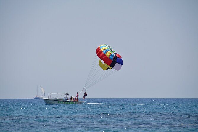 Santorini: Parasailing Flight Experience at Black Beach - Key details worth planning around