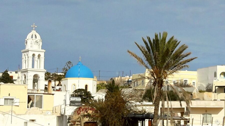 Santorini: Private 4-Hour Cultural Villages Sightseeing Tour - Emporio: Venetian-era defenses, castle streets, and volcanic outlooks