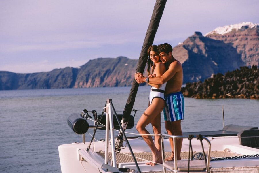 Santorini: Private Catamaran Tour with BBQ Meal and Drinks - The 5-hour plan: what you’ll actually do on the water