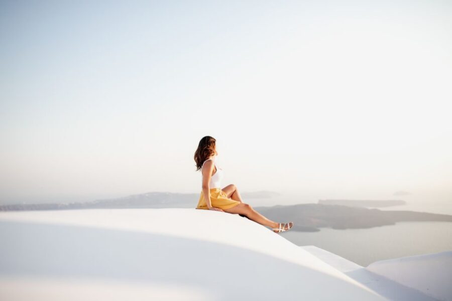 Santorini: Private Four Hour Tour - Car vs minibus: comfort and cost for small groups