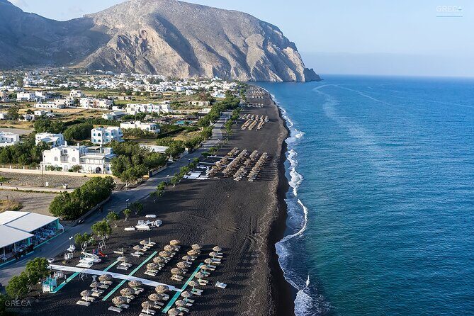 Santorini Private Half-Day Sightseeing Tour - Megalochori: traditional streets and pirate-story atmosphere