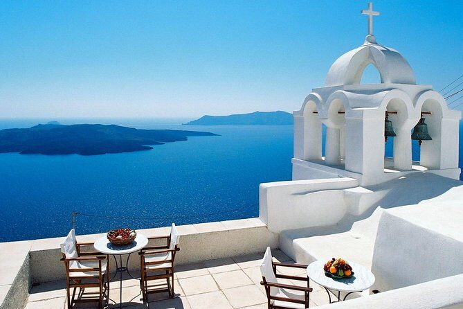 Santorini Private Tour Popular Destinations - Firostefani and the Mama Thira Tavern area for Blue-domed church photos