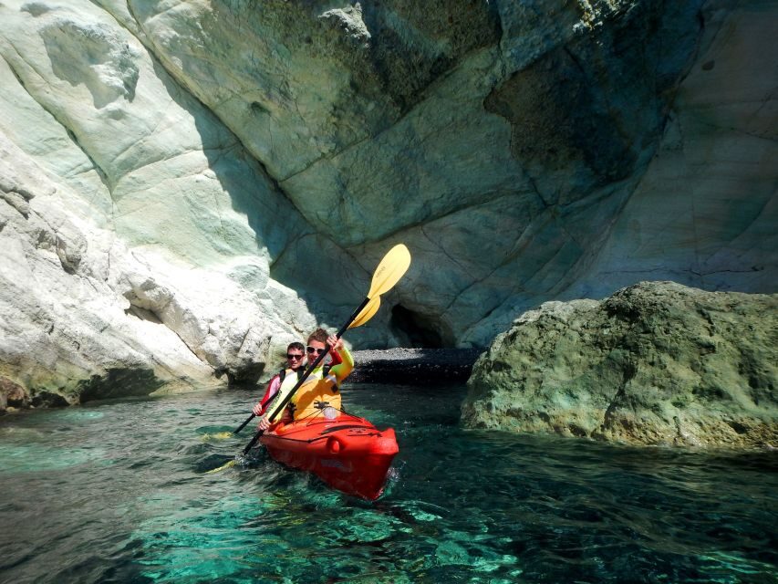 Santorini: Sea Kayaking with Light Lunch - White Beach Cliffs and the Kampia Swim Break