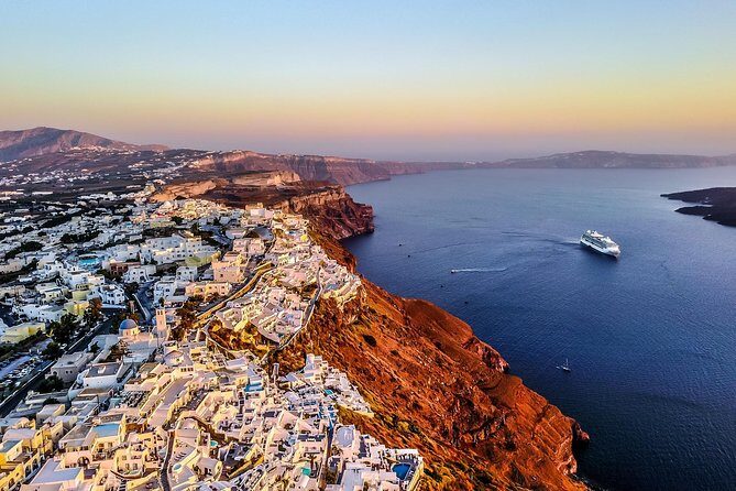Santorini Sightseeing Half Day Private Tour - Venetsanos Winery: Optional Tasting or Black-Sand Lunch