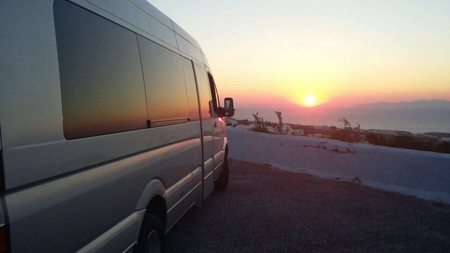 Santorini Sunset Chasing Adventure: Half-Day Private Tour - Why this sunset chase beats solo wandering