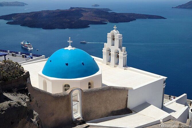 Santorini: The best 4-hours Sightseeing Private Tour! - Oia Main Street: blue domes, narrow alleys, and caldera angles