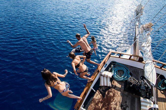 Santorini Volcanic Sunset Cruise - Volcano Circuit and Mineral-Hot-Springs Swim: What Each Stop Gives You