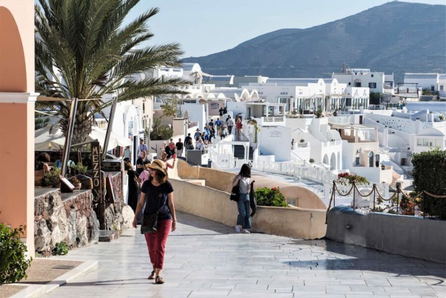 Santorini without Barriers: Accessible 5-Hour Private Tour - Why this accessible private tour feels different than standard Santorini days